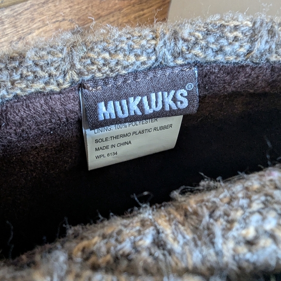 Y2K Boots By Muk Luks With Sweater Cuff And Lug Sole Size 9 - Picture 8 of 13